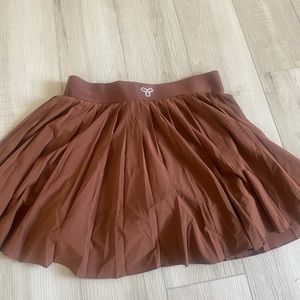TNA athletic skirt